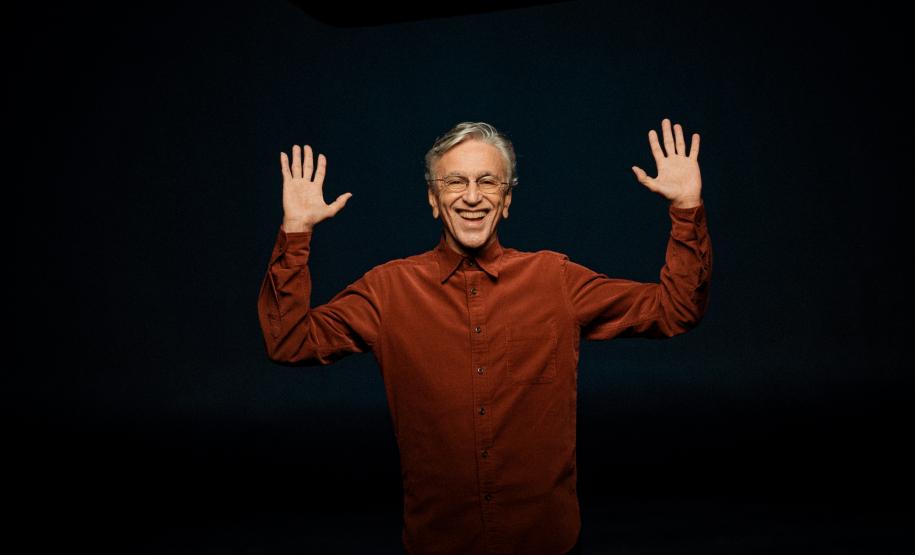 Caetano Veloso vem em julho a Curitiba com novo trabalho