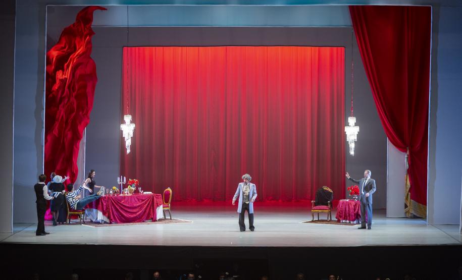 Imagem de espetáculo acontecido no Teatro Guaíra