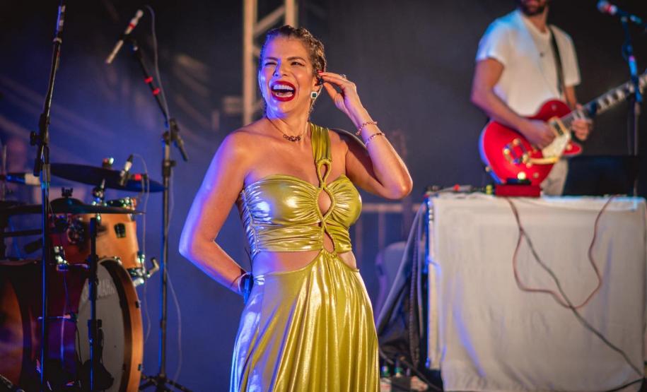 Vanessa da Mata em show no Ano Novo