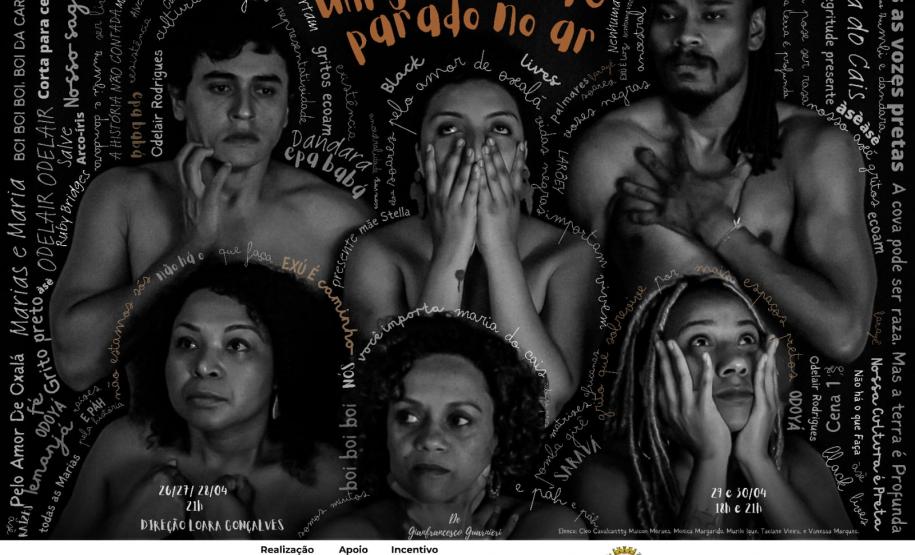 Arte mostra o rosto dos artistas em preto e branco.