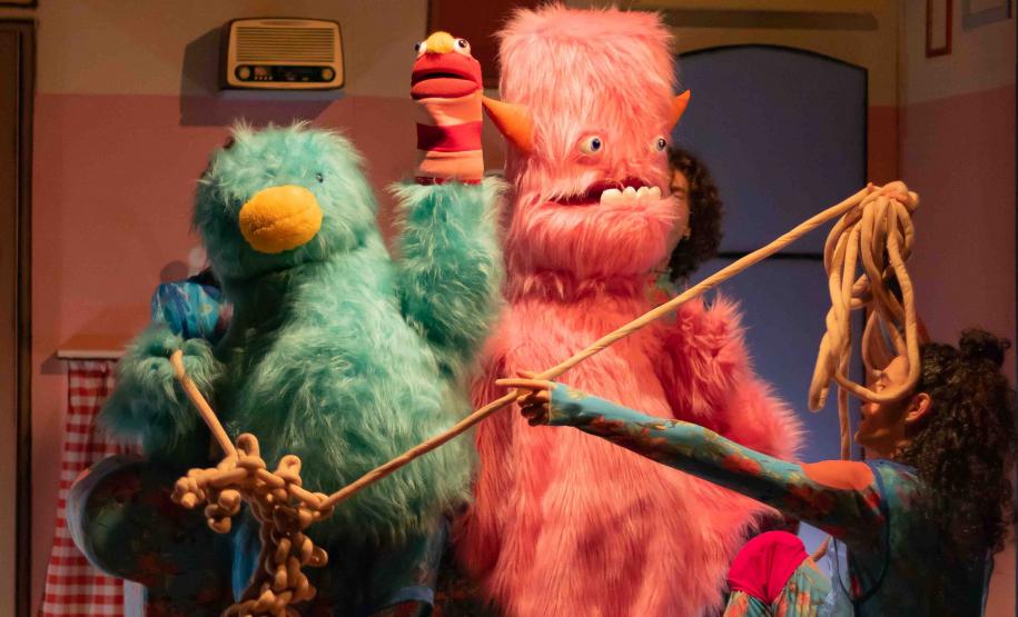 No armário não cabe ninguém