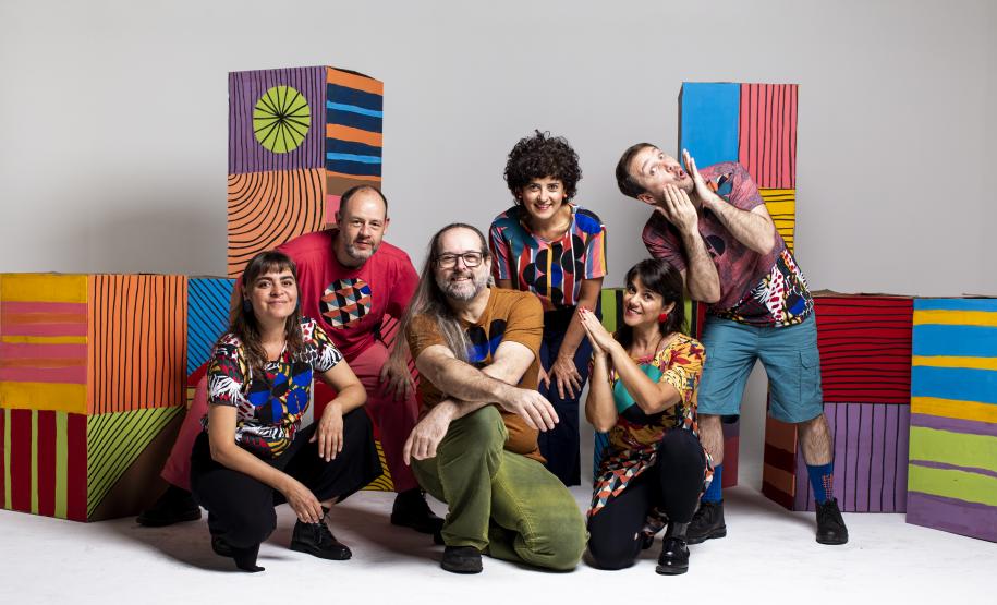 Barbatuques em pose para foto