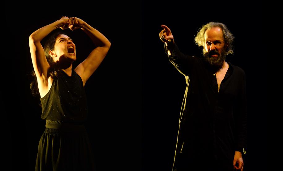 Atores no palco em iluminação de alto contraste