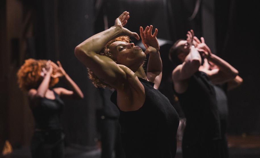 cena dança projeto origem