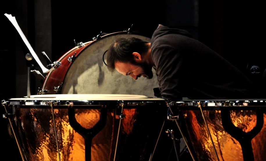 Ensaio da Orquestra e cantores no Guairão