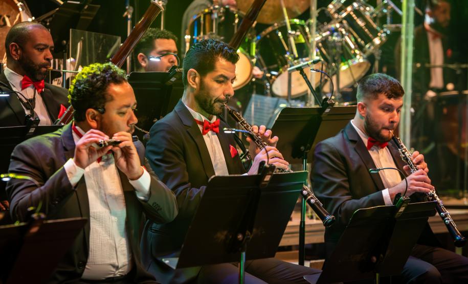Orquestra Sinfônica de Curitiba em espetáculo
