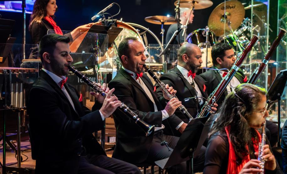 Orquestra Sinfônica de Curitiba em espetáculo