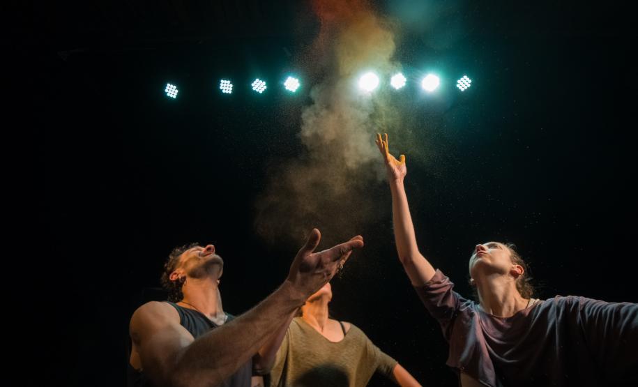 Descompanhia de Dança em espetáculo