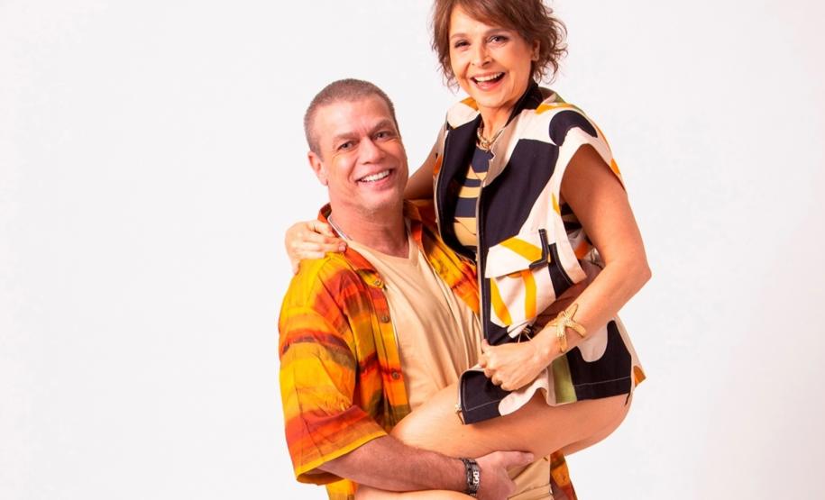 Drica Moraes e Fábio Assunção posando para o espetáculo