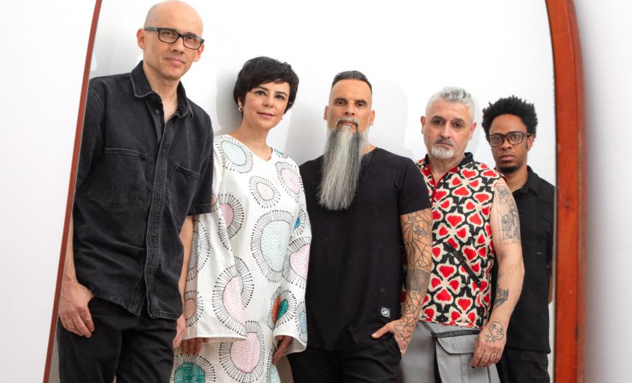 Grupo Pato Fu em divulgação do show