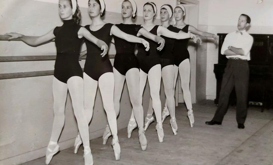 Escola de Dança em 1958
