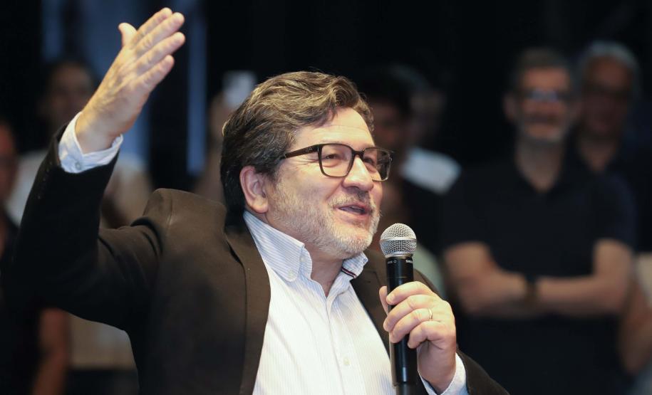 Evento no placo do Guairão