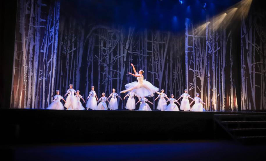 Cenas da visita especial "Guaíra do avesso"