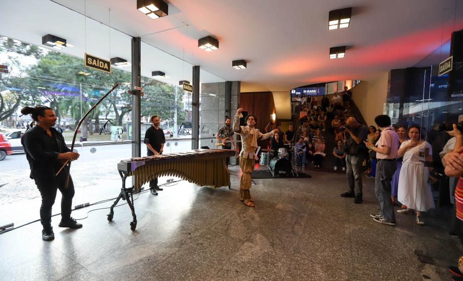 Cenas da visita especial "Guaíra do avesso"