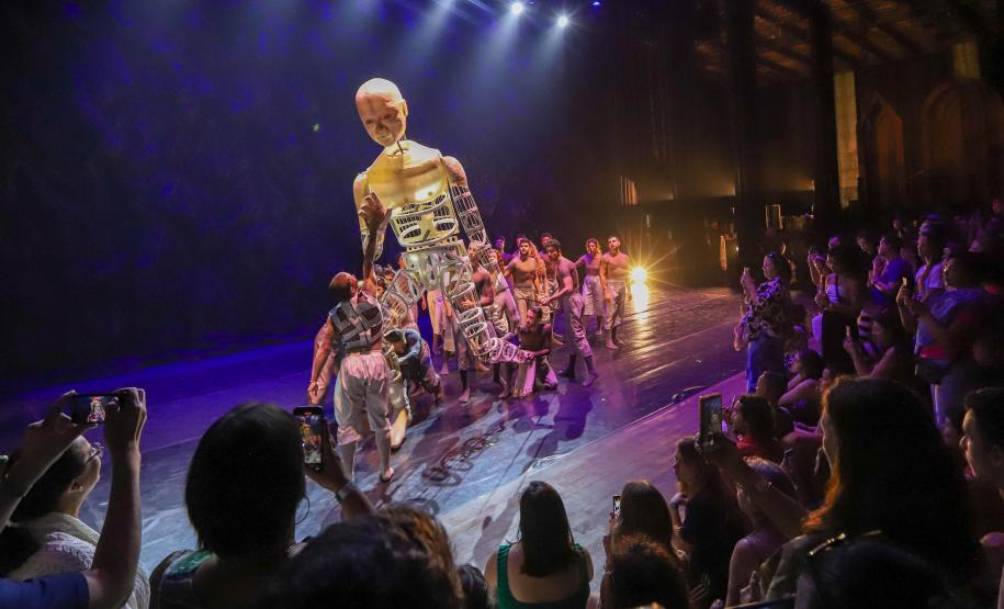 Cenas da visita especial "Guaíra do avesso"