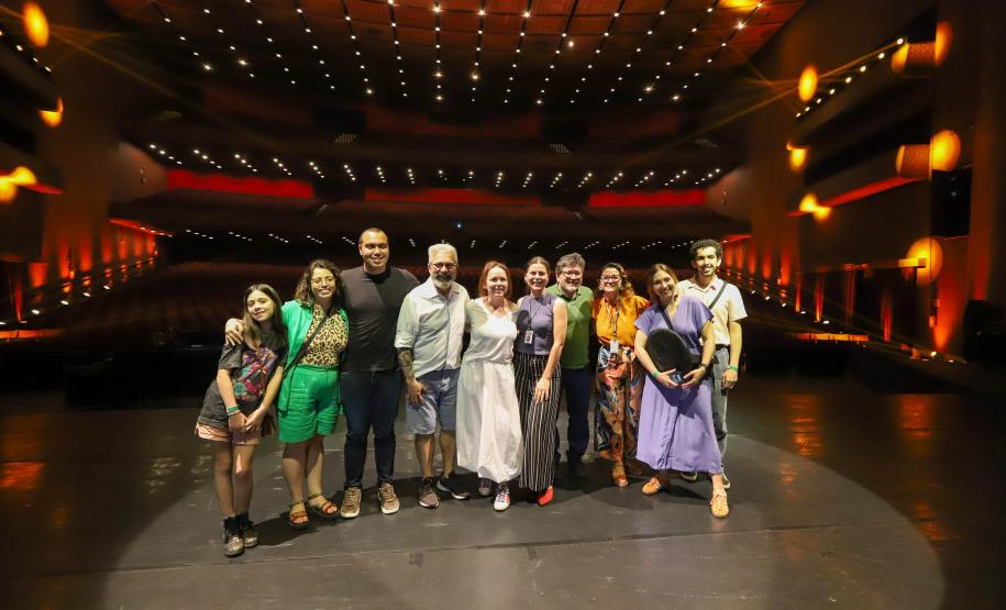 Cenas da visita especial "Guaíra do avesso"