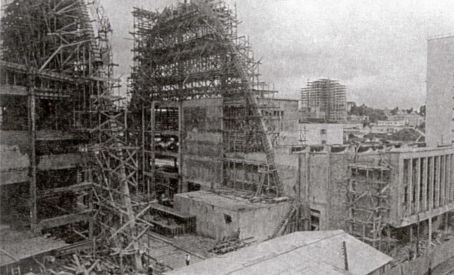 Obra do prédio atual do CCTG