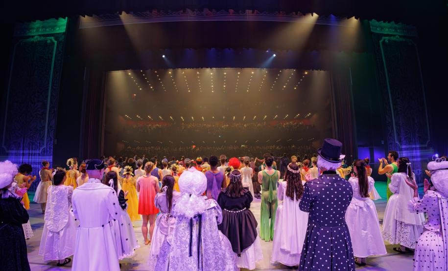 Encerramento das apresentações de Quebra Nozes