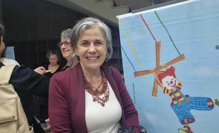 A professora e advogada aposentada Fabiana Bessa  também prestigiou o Festival de Bonecos