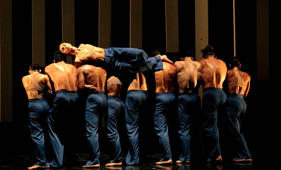 Ensaio aberto: V.I.C.A. e Castelo