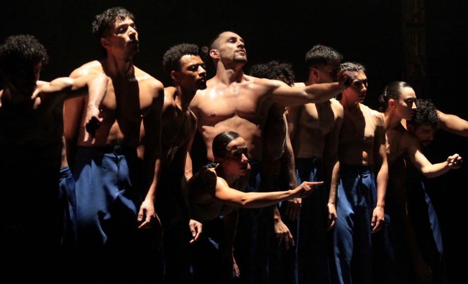 Ensaio aberto: V.I.C.A. e Castelo