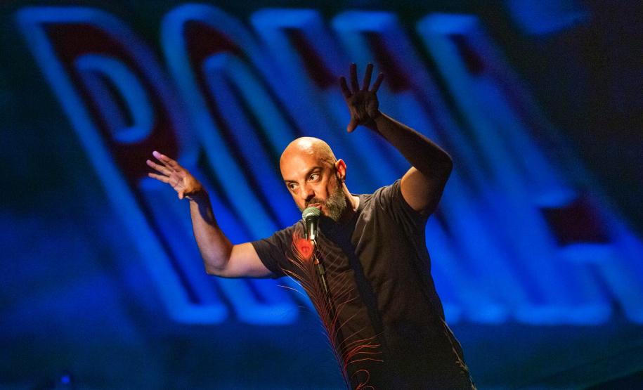 Espetáculo “Homens Pink” celebra a ancestralidade LGBT+