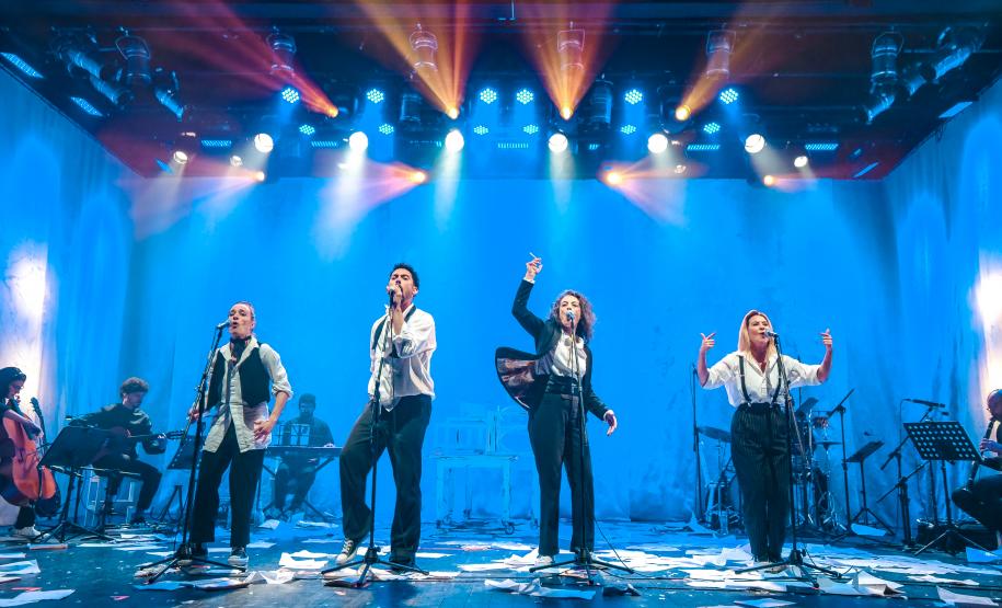 Cabaré  Haikai é o destaque no Teatro José Maria Santos