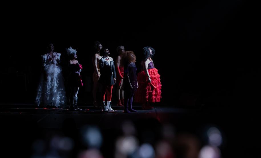 Cena da peça "Sebastião" que estará em cartaz no Teatro José Maria Santos