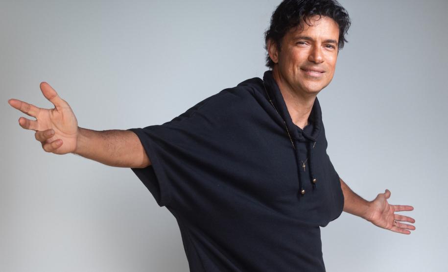 Jorge Vercillo celebra 30 anos de História no Guiarão