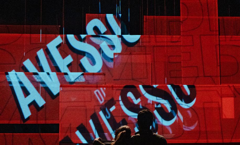 “Avesso do Avesso” reúne no palco pela primeira vez Heloisa Périssé e Marcelo Serrado no Teatro guaíra