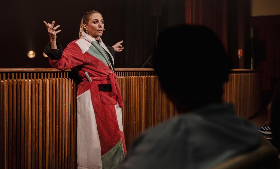 “Avesso do Avesso” reúne no palco pela primeira vez Heloisa Périssé e Marcelo Serrado no Teatro guaíra