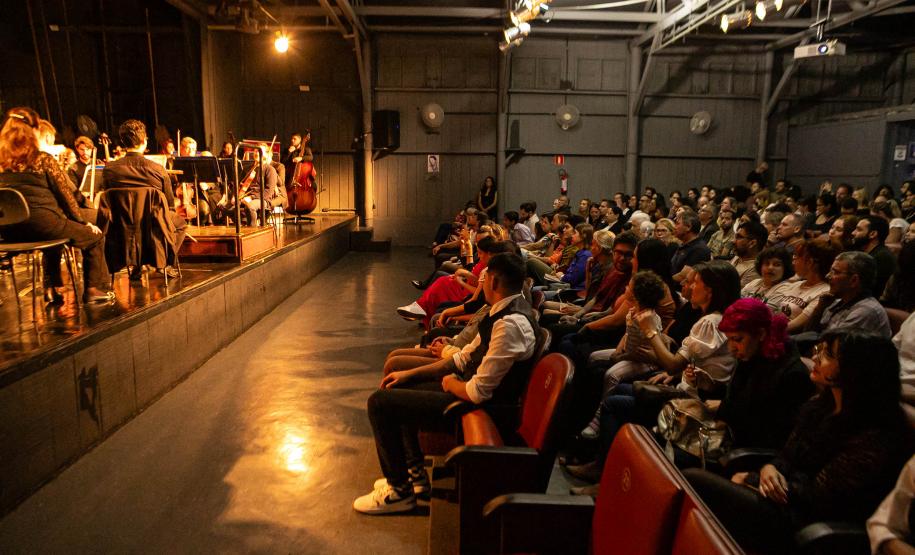 Orquestra Sinfônica do Paraná leva apresentação memorável para Araucária