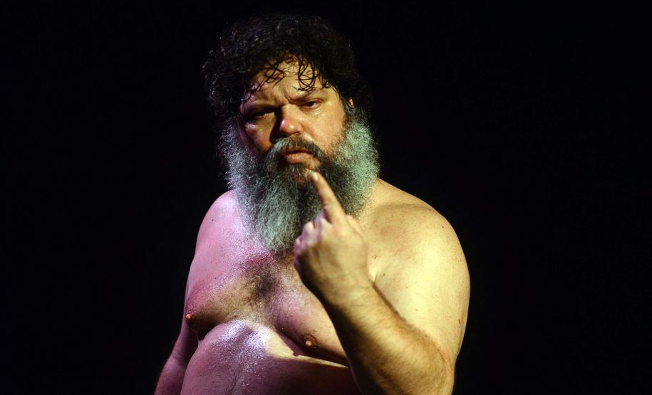 Miniauditório do Teatro Guaíra recebe espetáculo gratuito inspirado na Ilíada de Homero