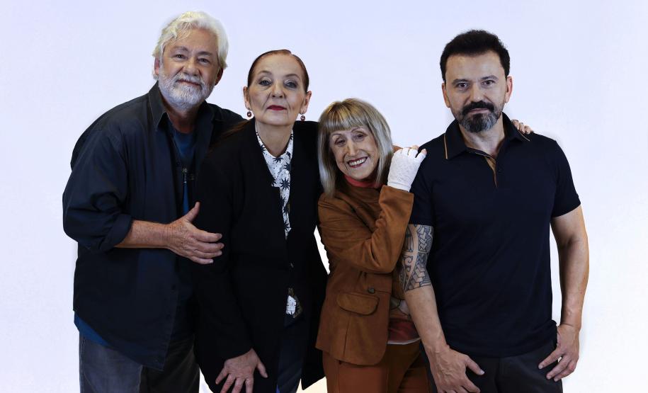 “Desmonte” reestreia em Curitiba e expõe aridez das relações humanas
