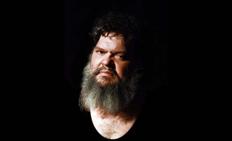 Miniauditório do Teatro Guaíra recebe espetáculo gratuito inspirado na Ilíada de Homero