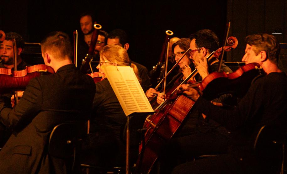 Projeto que leva Orquestra Sinfônica do Paraná para fora do Guaíra forma novas plateias