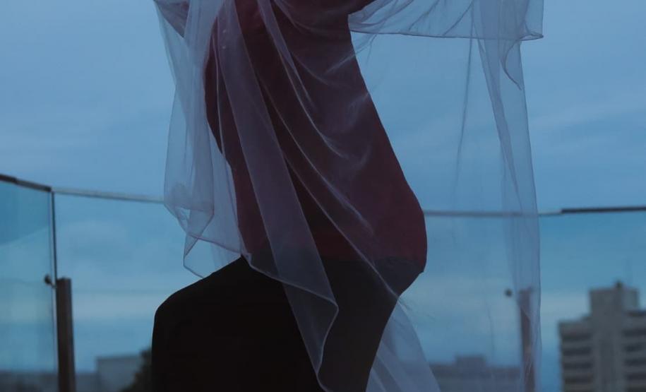 "Fragmentos Murakami" estreia no Teatro José Maria Santos com entrada gratuita