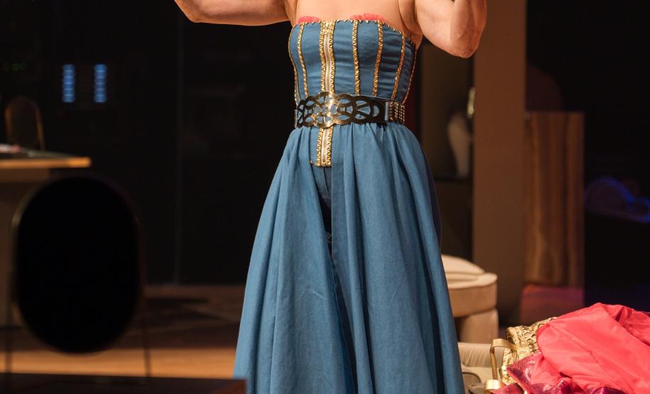 Claudia Raia volta ao palco do Guairão com “Cenas da Menopausa”