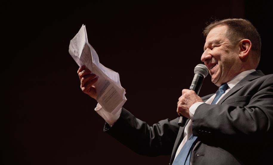 Mais de 4 mil pessoas prestigiaram o concerto da segunda edição da série Ouro da Orquestra Sinfônica do Paraná