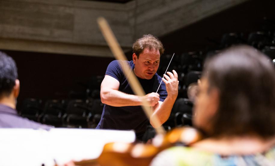 Concerto da Orquestra Sinfônica do Paraná celebra Prokofiev neste domingo (03)