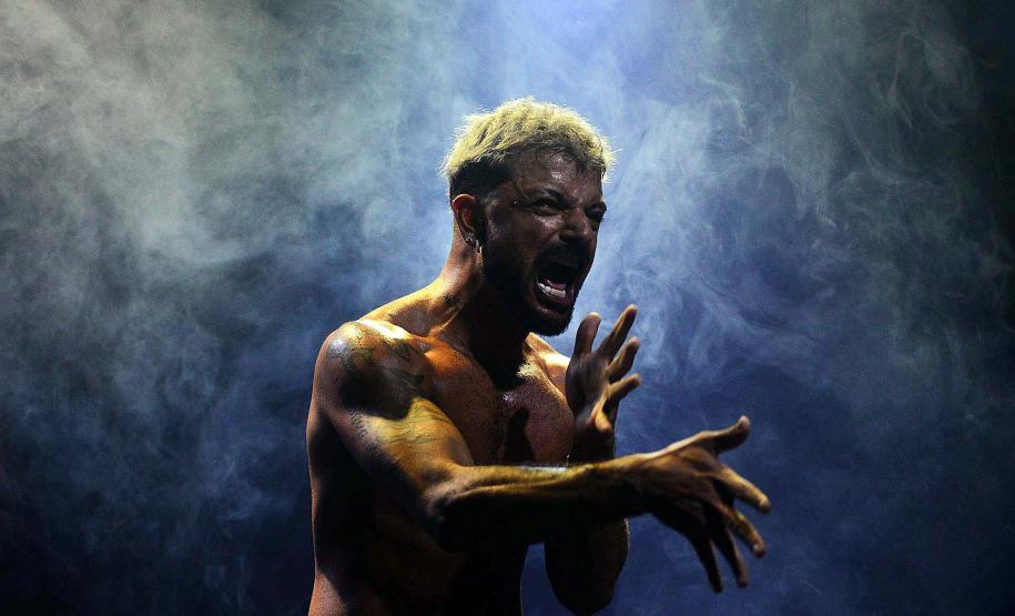 Festival Homero traz 8 espetáculos da Cia Iliadahomero ao Teatro Zé Maria