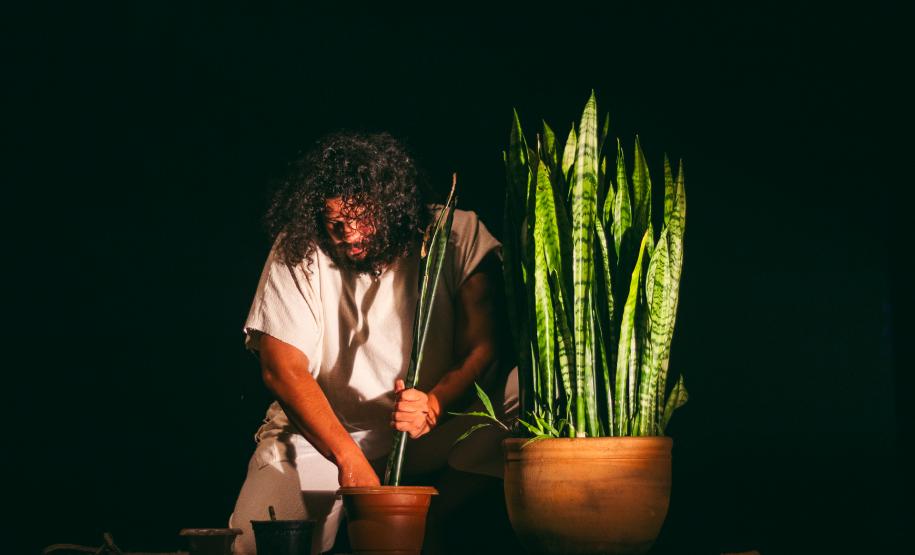 Espetáculo "Mestiço - Traços de Resistência" estreia no miniauditóro