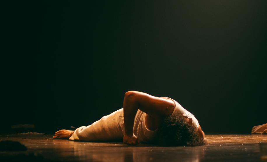 Espetáculo "Mestiço - Traços de Resistência" estreia no miniauditóro