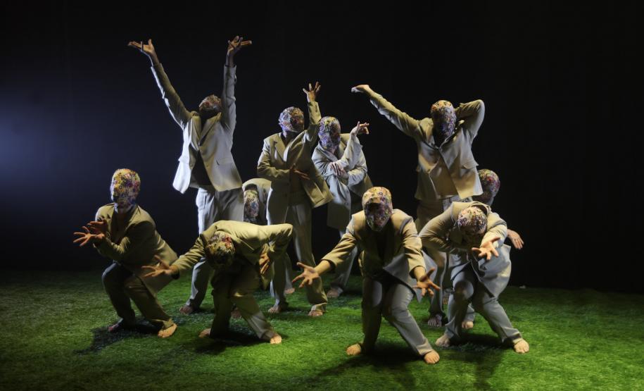 Balé Teatro Guaíra lança simultaneamente novo espetáculo em Curitiba e na Dinamarca