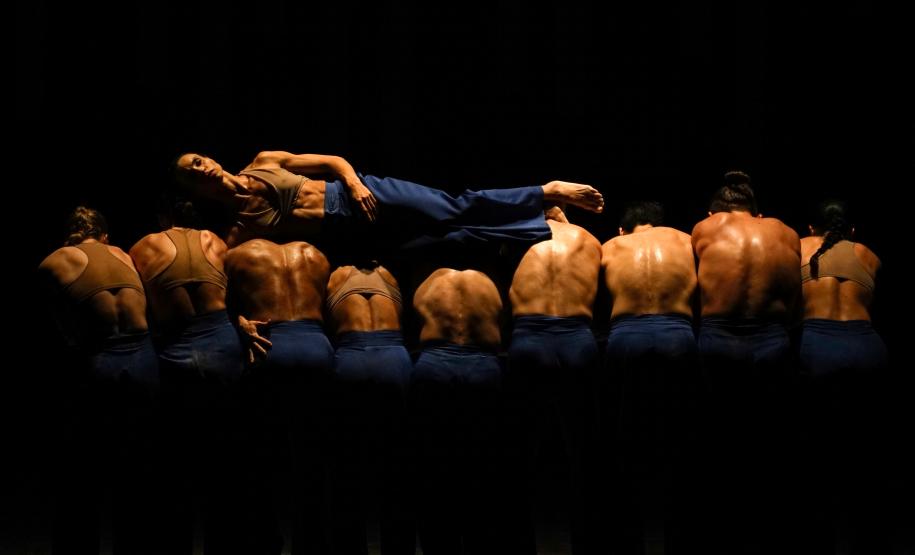 Turnê do BTG leva dança contemporânea a Arapongas e Jacarezinho com ‘V.I.C.A’. e ‘Castelo’