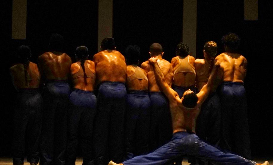 Turnê do BTG leva dança contemporânea a Arapongas e Jacarezinho com ‘V.I.C.A’. e ‘Castelo’