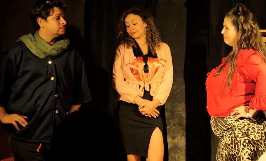 “Alta Temporada – A Comédia” estreia curta temporada no Miniauditório