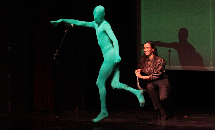 Balé Teatro Guaíra apresenta “Stol” e “V.I.C.A.” no Guairinha