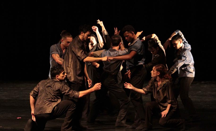 Balé Teatro Guaíra apresenta “Stol” e “V.I.C.A.” no Guairinha