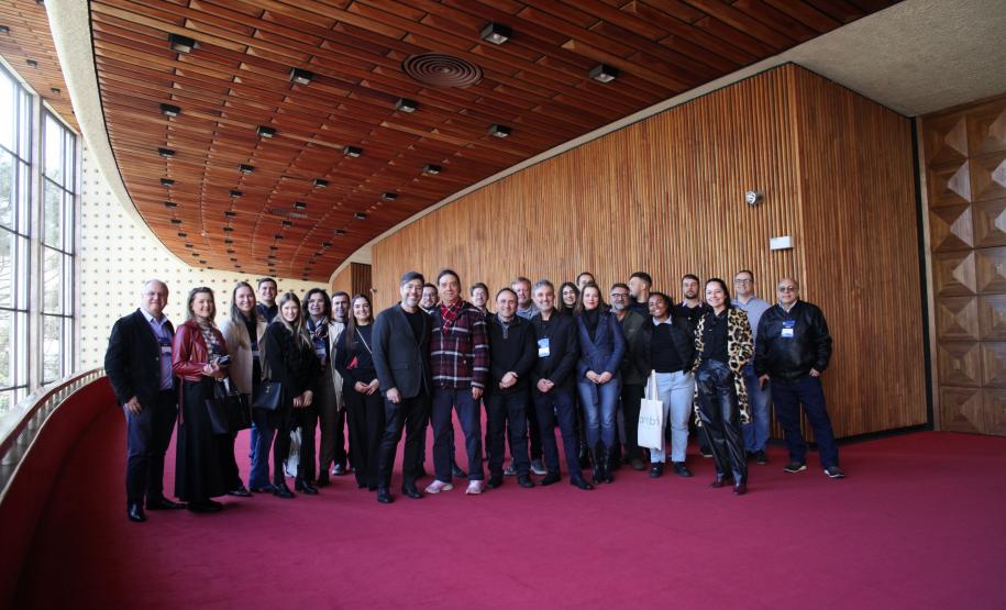 Centro Cultural Teatro Guaíra recebe especialista em acústica para consultoria